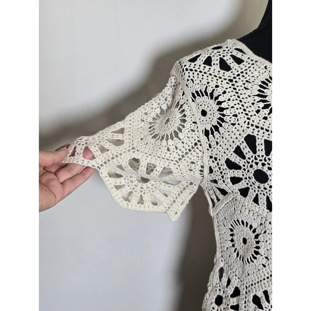 Rebellion Women Crochet Top Size Small Cream Boho Lace Festival Cotton beachy